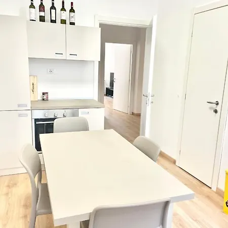 Con Bagno Privato - Zona Bocconi Milano